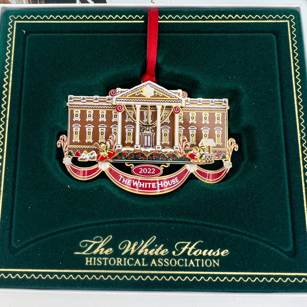 White House Christmas Ornament Nixon Gingerbread House 2022 Made In USA New